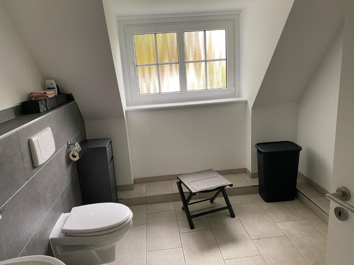 Ferienwohnung Falkenfeld Любек Екстериор снимка