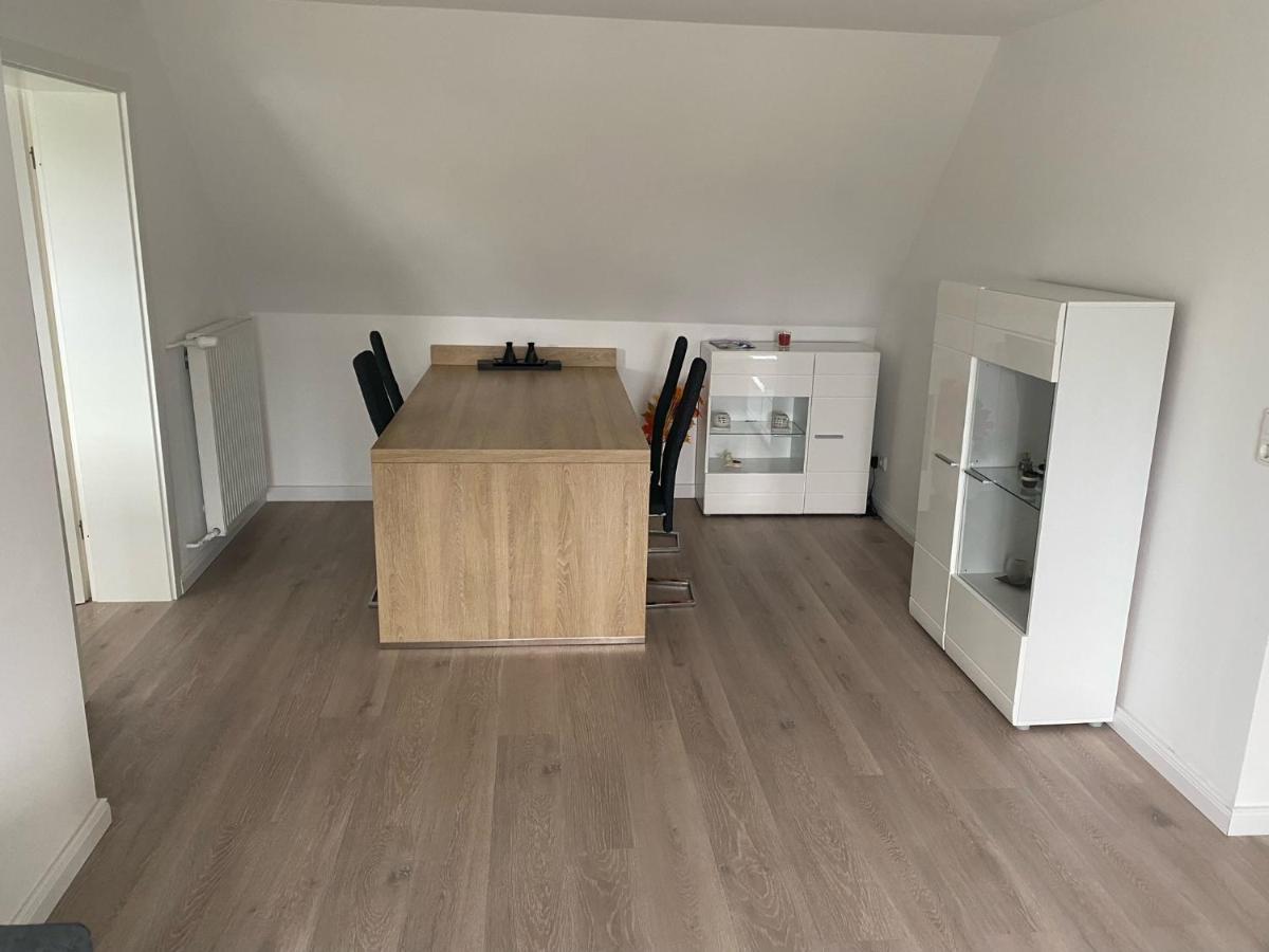 Ferienwohnung Falkenfeld Любек Екстериор снимка